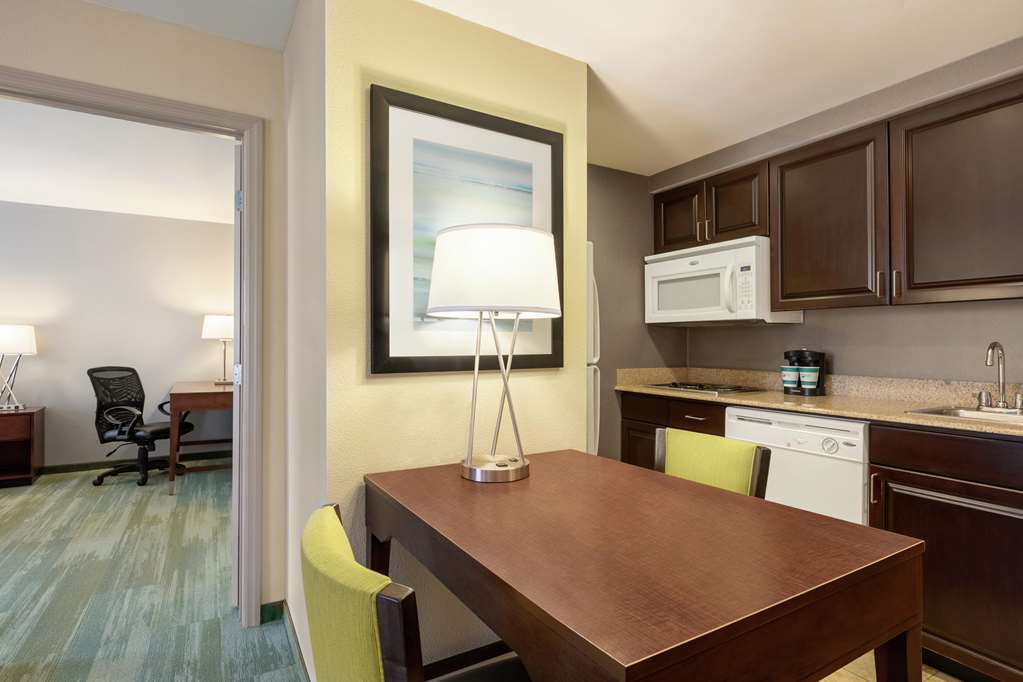 Homewood Suites By Hilton Macon-North Room photo